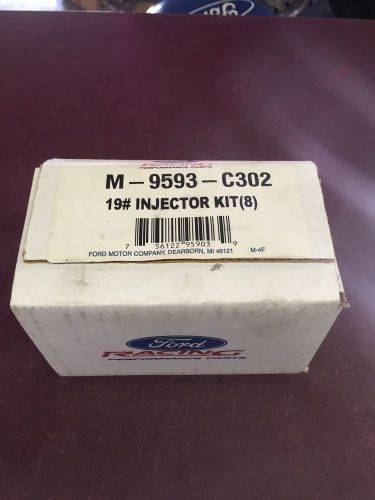 Mustang fuel injectors 19 lbs new in box ford racing