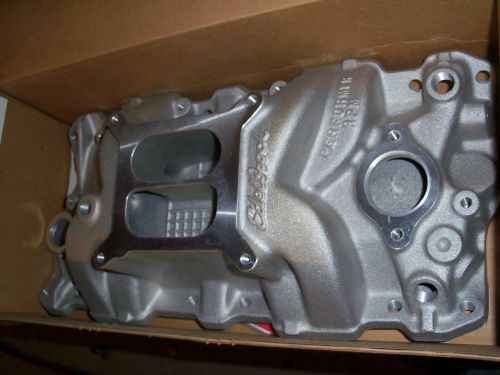 Edelbrock 7101 performer rpm intake manifold new