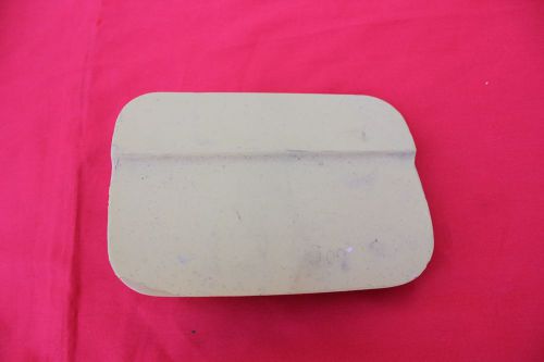 Mercedes w123 fuel gas door