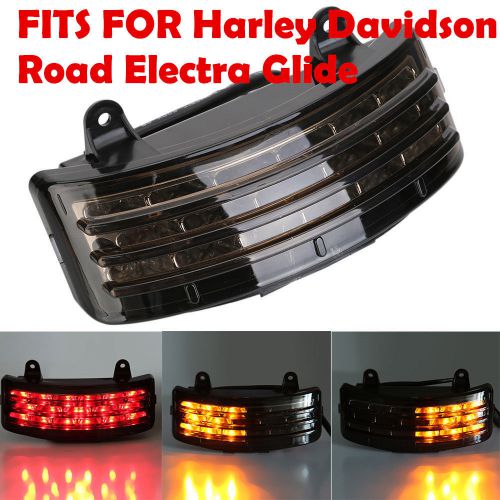 Tri-bar fender led integrated tail light w/signal for harley flhx fltrx touring