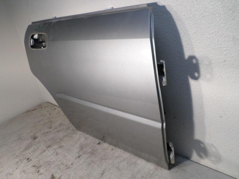 02 03 04 05 06 07 subaru impreza 92x rigth passenger rear back door shell bare