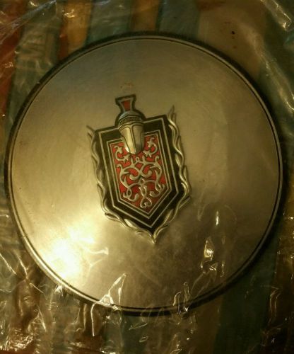 Nos gm 1978-80 chevelle wheel cover insert 464925