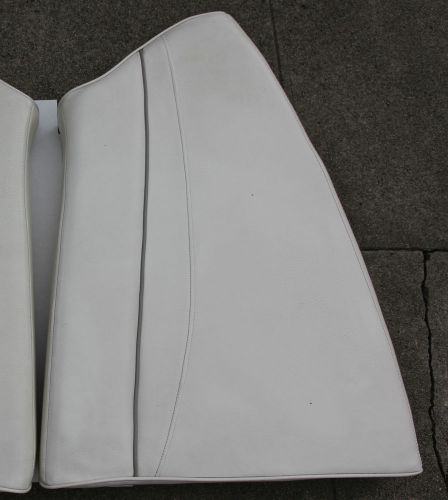 2003 maxum 1900 bow right starboard side seat cushion upholstery