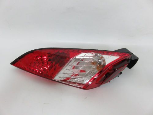 Oem peugeot satelis 1 all models left tail light cluster p/n 76694