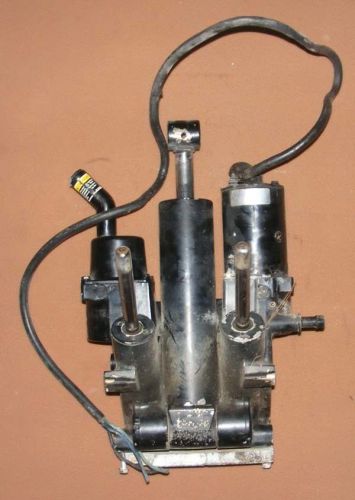 K4w1502 1984 mercury 75 hp 6558623 complete power trim unit pn 99186 fits 76-88
