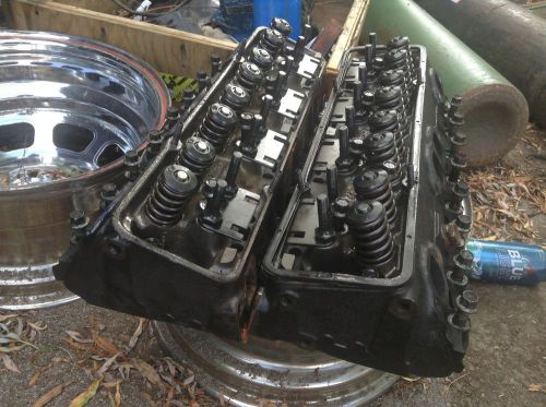 Chevy 186 double hump camel head corvette 3927186 camaro z28 chevelle chevy 350