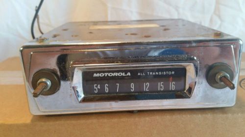 Motorola car 1960&#039;s am radio mopar plymouth valiant? 421120 41410127 14m