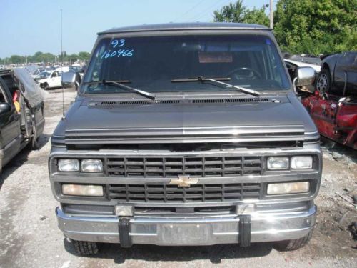 Distributor 8-305 5.0l fits 92-96 chevrolet 30 van 1022169