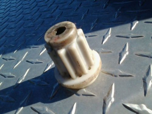 1990 johnson 3 hp clutch hub 398316