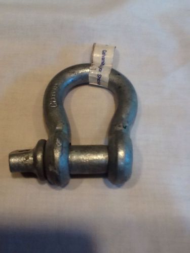 Galvanized 1/2" bow anchor shackle