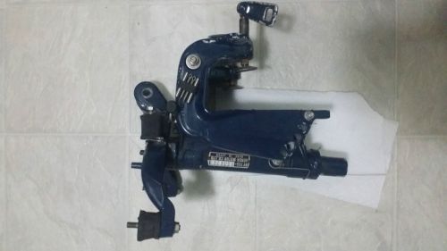 Honda 7.5hp (bf75s) outboard motor mounting and bracket