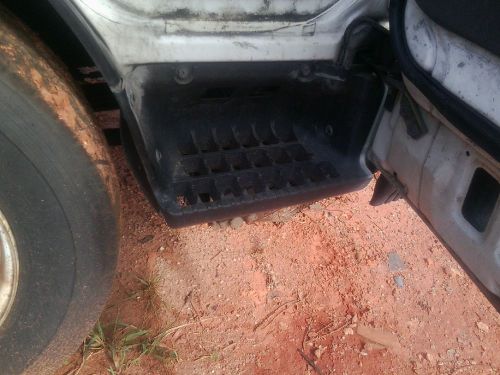 1995-2005 isuzu npr/gmc w3500/w4500/w5500 passenger&#039;s side step plate