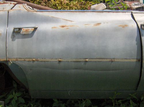 1969 1970 cadillac right rear door - 4 door model