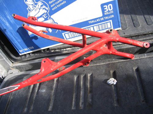 87 88 89 cr125 cr250 cr500 sub frame very straight great condition from 88 cr250