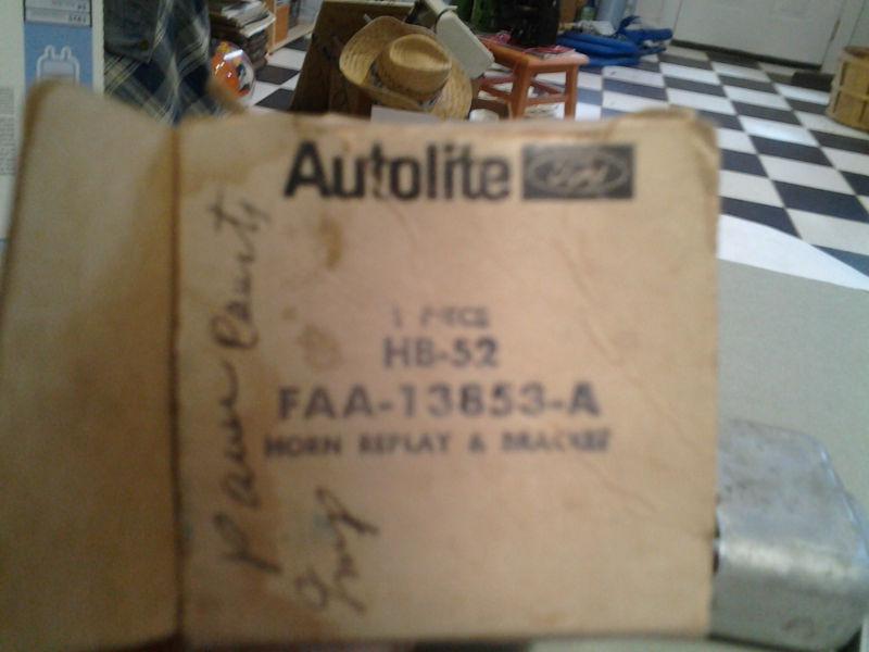 Autolite fa-13853-a horn relay & bracket