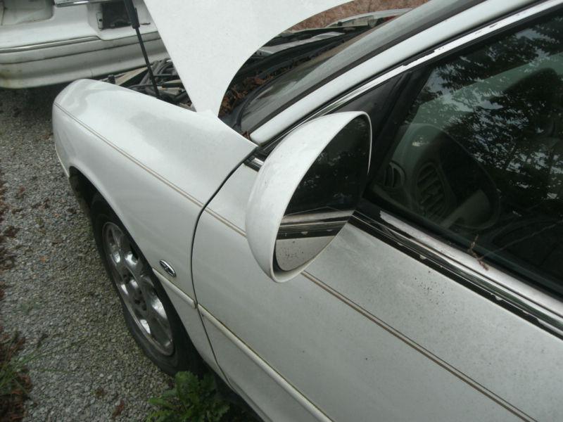 2000 oldsmobile intrigue driver mirror 