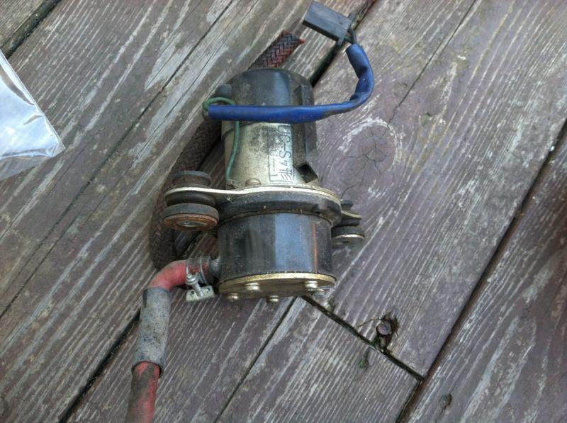Fuel pump 1984-1985 honda magna vf700 v45