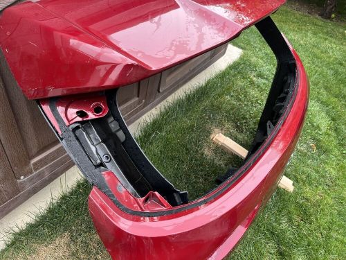 ♨️ 2020 2021 2022 TOYOTA HIGHLANDER RED LIFTGATE TAILGATE LID TRUNCK OEM USED, US $400.00, image 2