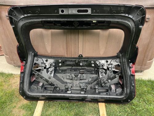 ♨️ 2020 2021 2022 TOYOTA HIGHLANDER RED LIFTGATE TAILGATE LID TRUNCK OEM USED, US $400.00, image 4