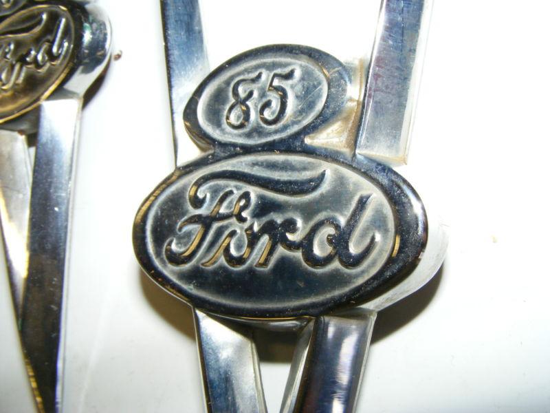 1937 FORD TRUCK PICKUP HOOD SIDE EMBLEMS 85HP (PAIR) NICE USED SCRIPT BADGE, US $149.99, image 5