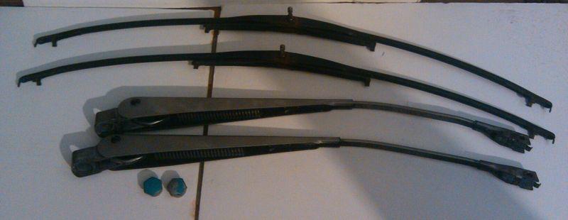 70-78 datsun 240z 260z 280z windshield wiper arms with oem wire wiper holders