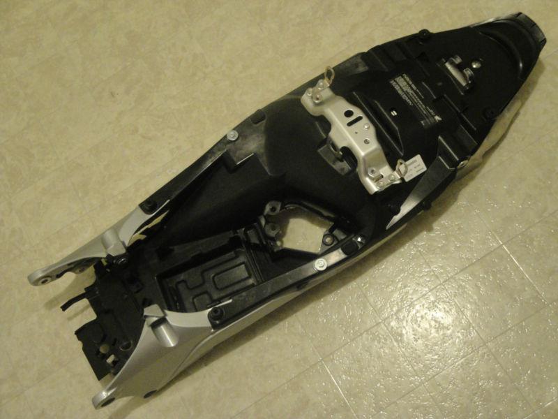 Cbr 600rr subframe/battery tray