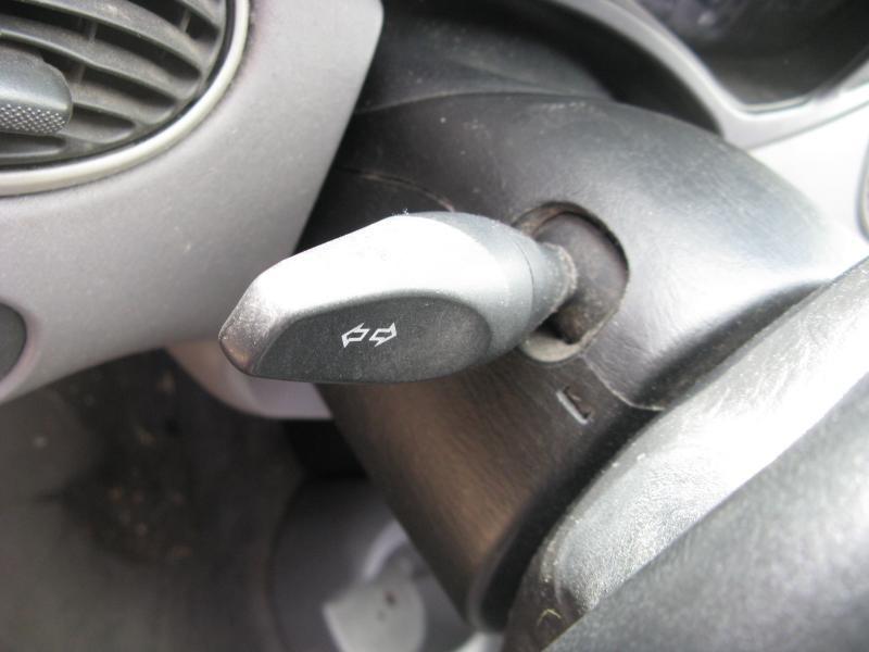 00 01 02 03 FOCUS COLUMN SWITCH TURN SIGNAL STALK, US $25.00, image 2