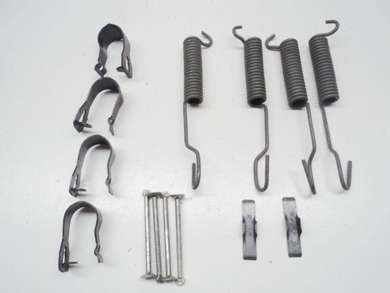 NOS GM 1953 1954 Corvette 1951-1955 Chevy Pass 1/2 Ton 1952 Brake Spring Kit , US $16.99, image 2