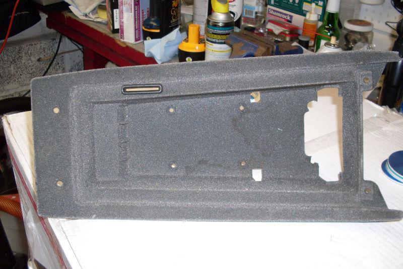 Find JAGUAR XJ8 CENTER CONSOLE STORAGE COMPARTMENT LINER in Springfield