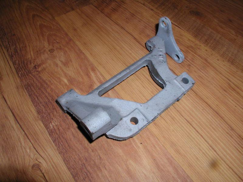 66-68 lower air conditioning compressor mount bracket