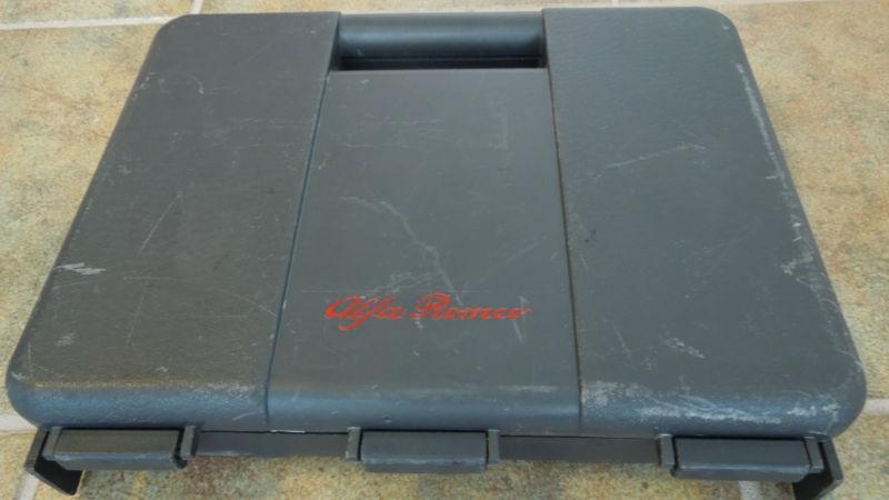 Alfa romeo factory tool kit