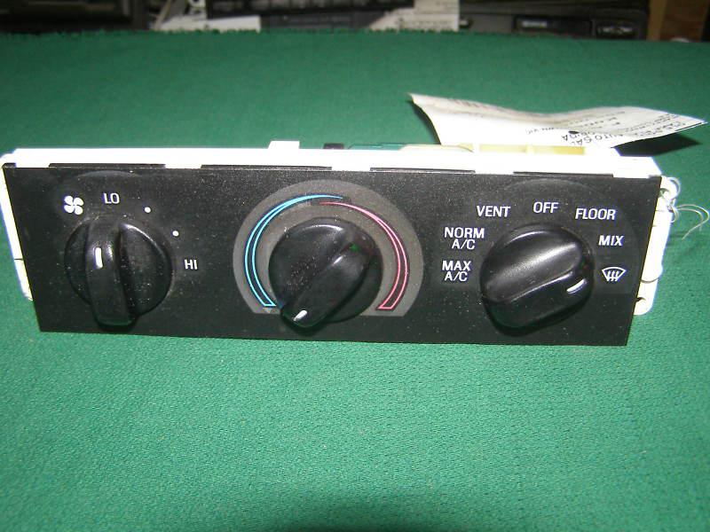 Find 1998 1999 2000 FORD CROWN VICTORIA AC CLIMATE CONTROL OEM in