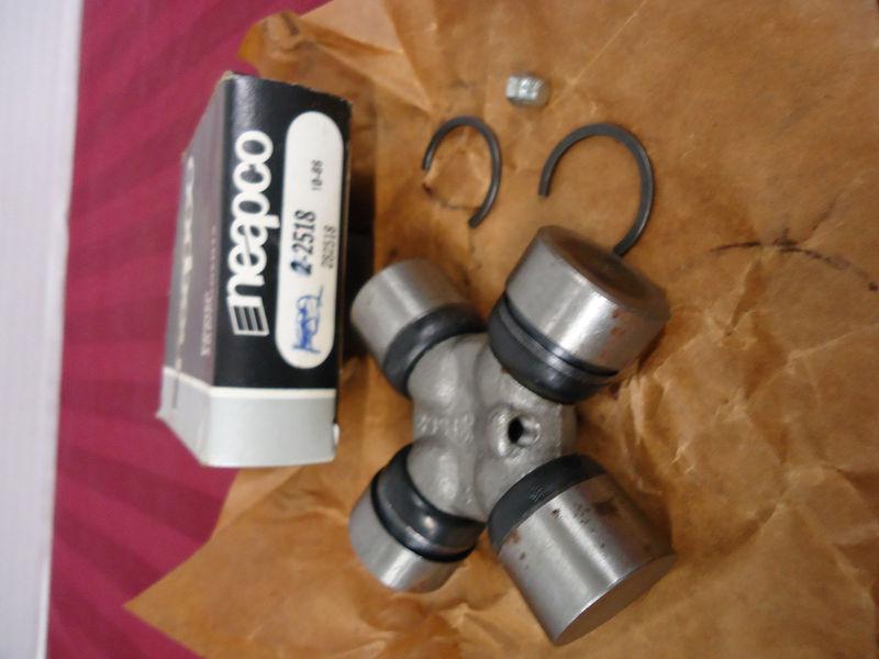 1966-69 ford jeep neapco 4wd nos u-joint #2-2518