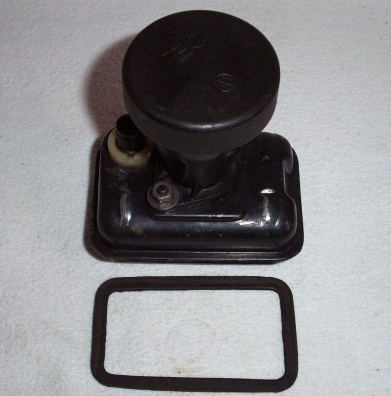 Porsche 914 1.7 oil breather assembly with cap