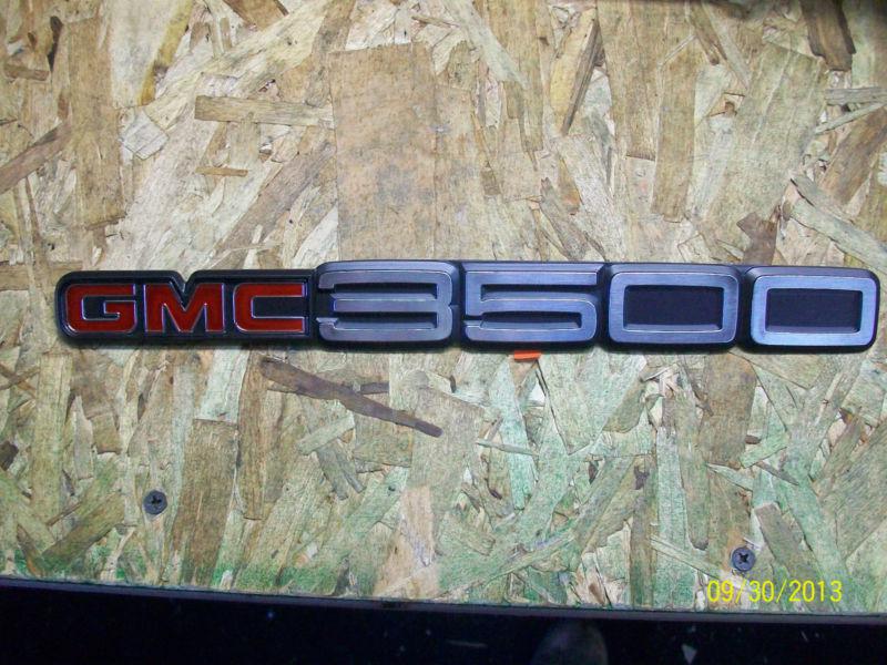 Gm gmc 3500 emblem new logo decal  gm#1555-2141