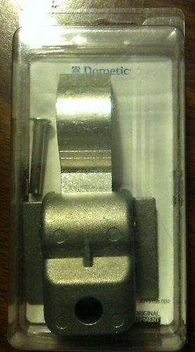 Asm slider assembly for dometic awning