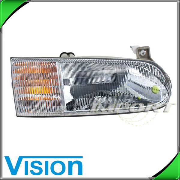 Sell PASSENGER RIGHT SIDE HEADLIGHT LAMP ASSEMBLY REPLACEMENT 19951997
