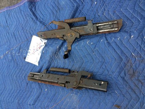 71 72 73 74 oem charger roadrunner gtx oem bench seat track set w/ knob nice