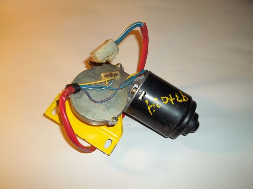 Oem 1986 - 1995 suzuki samurai windshield wiper motor - fits sj410