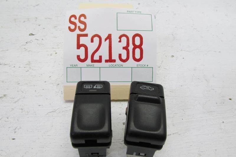 Sell 1996 VOLVO 850 LEFT DRIVER WINDOW SIDE VIEW DEFROST AC HEATER