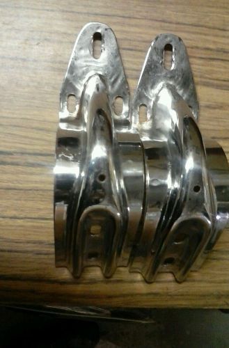 Vw engine lid hinge mounts