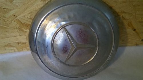 Mercedes ponton 180 190 220 s/sl/se hubcap