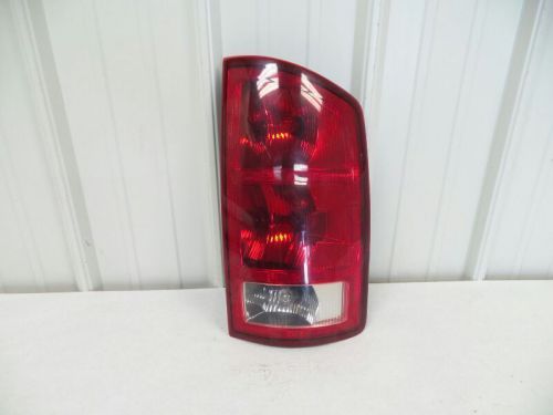 Passenger right tail light fits 02-06 dodge 1500 pickup 381423