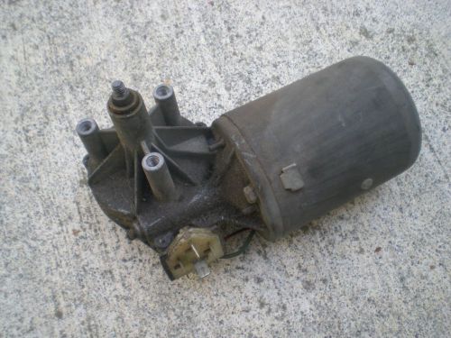 Porsche 911 windshield wiper motor