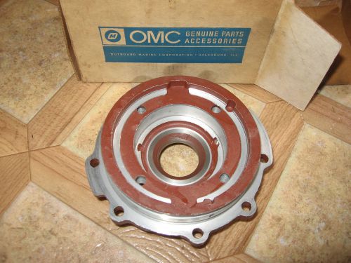 New oem omc 0379572 crankcase head &amp; bushing, rear