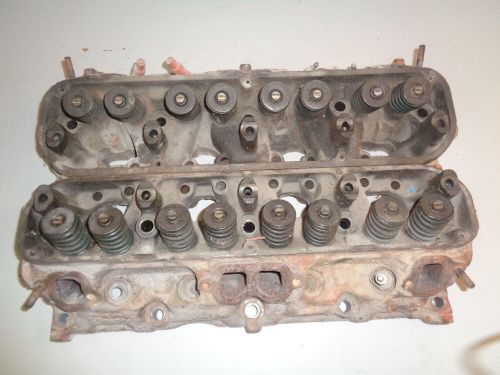 Mopar chrysler dodge 2843675-7 sb cylinder heads pair core 273 318 j10992