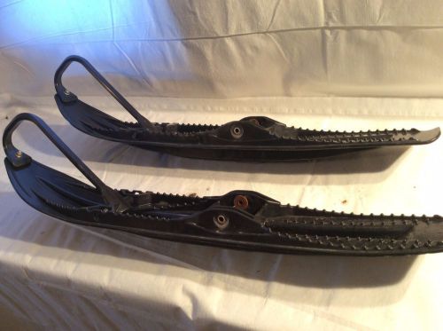 2012 polaris rmk 600 ski asm. ski plastic 1823660-070