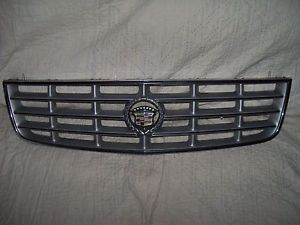 Grille cadillac seville 98 - 04 sts sls oem with emblem free shipping