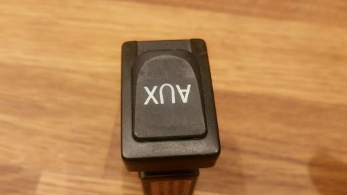 2008-2010 toyota corolla aux adaptor .86190-12020 oem