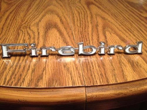 67-68 pontiac firebird front fender  emblem 9789532 nos